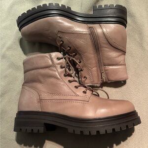 Miz Mooz Leather Wool Lined Boots Beige Old Burnish Size 42 (US 10.5-11)